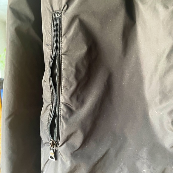 Prada - Black Windbreaker ART.SGV730 - Picture 4 of 5